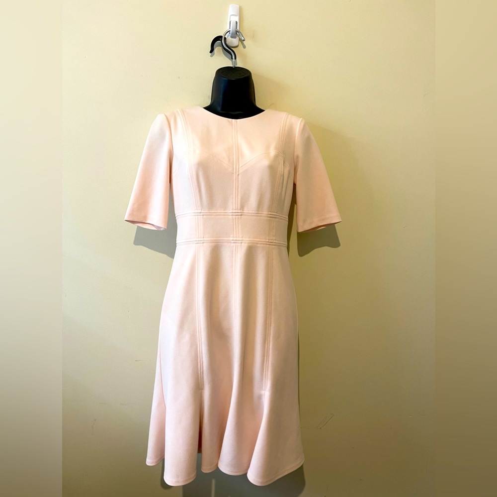 Vince Camuto size 2 blush pink dress